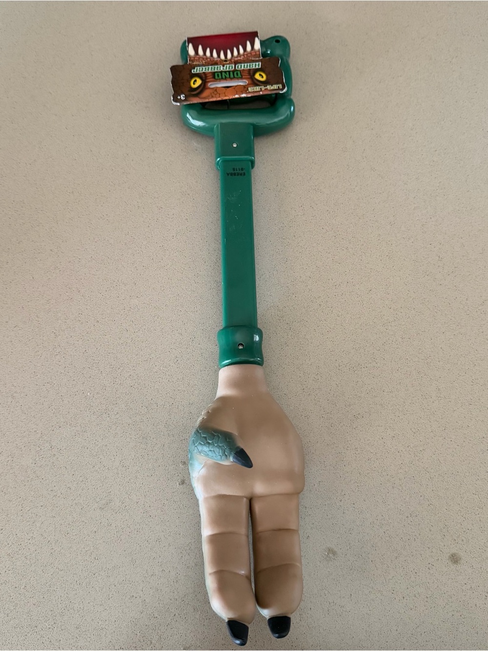 Novelty Dino Claw Grabber